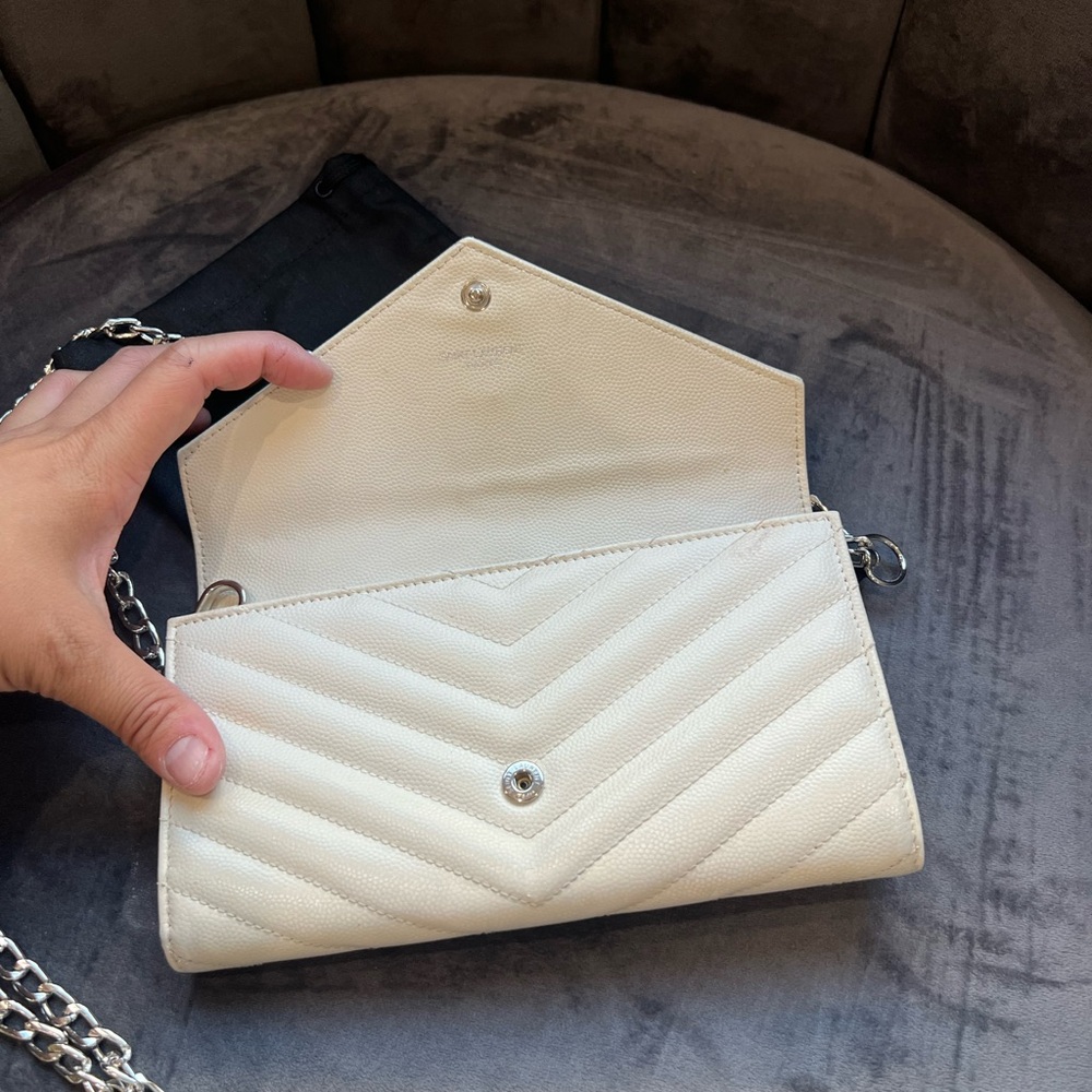 Yves Saint Laurent Beige Quilted Leather Chain Crossbody - Picture 6 of 15